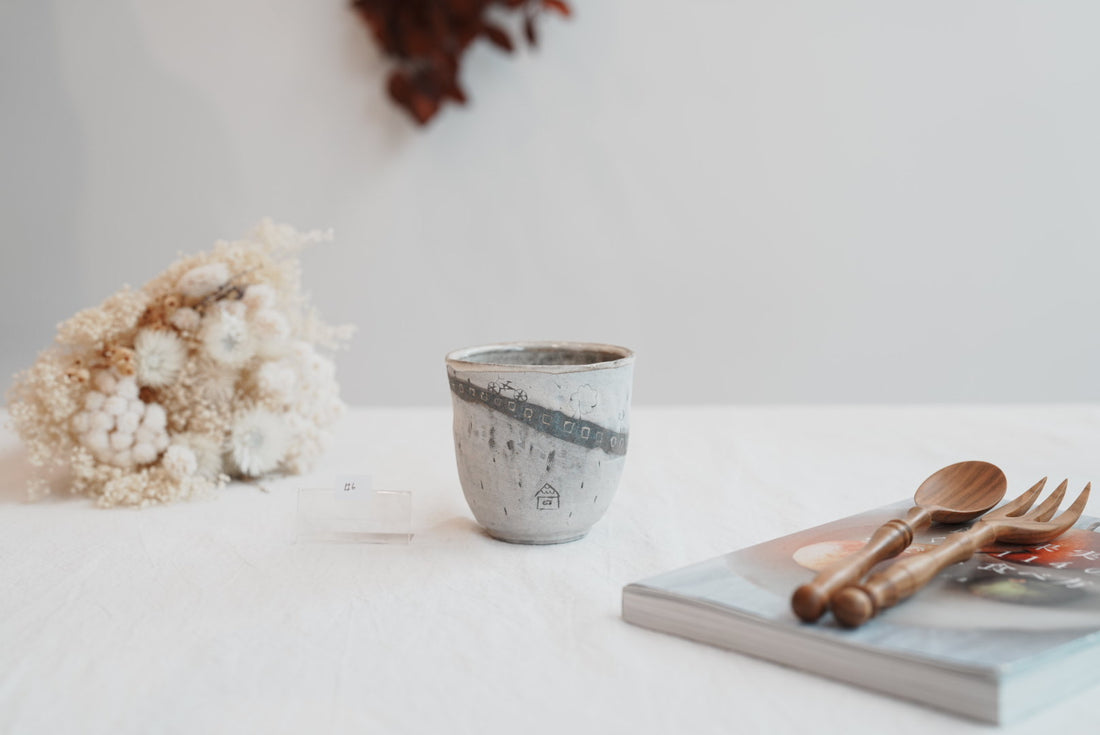 Akemi Suzuki 鈴木明美 - Road Collection Tea Cup AS15