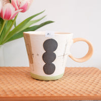 Hacorie 石丸和美 Large Mug - Irregular Shape HC01b