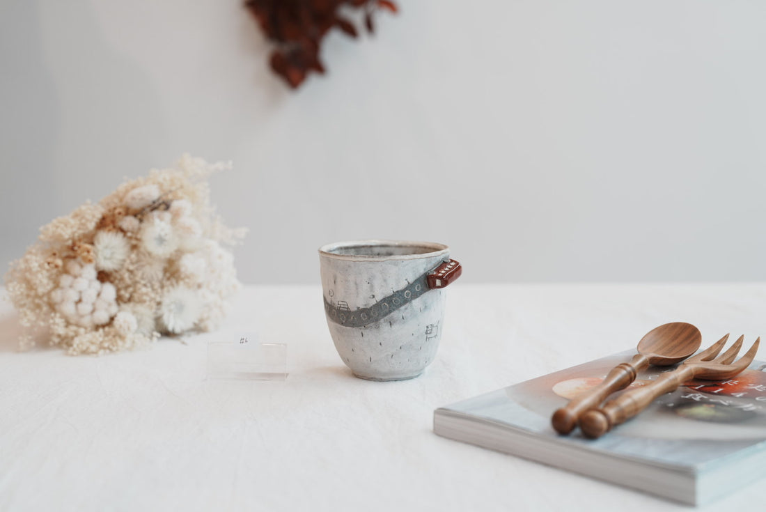 Akemi Suzuki 鈴木明美 - Road Collection Tea Cup AS15