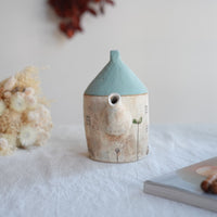Akemi Suzuki 鈴木明美 - White Wall Collection Teapot AS24