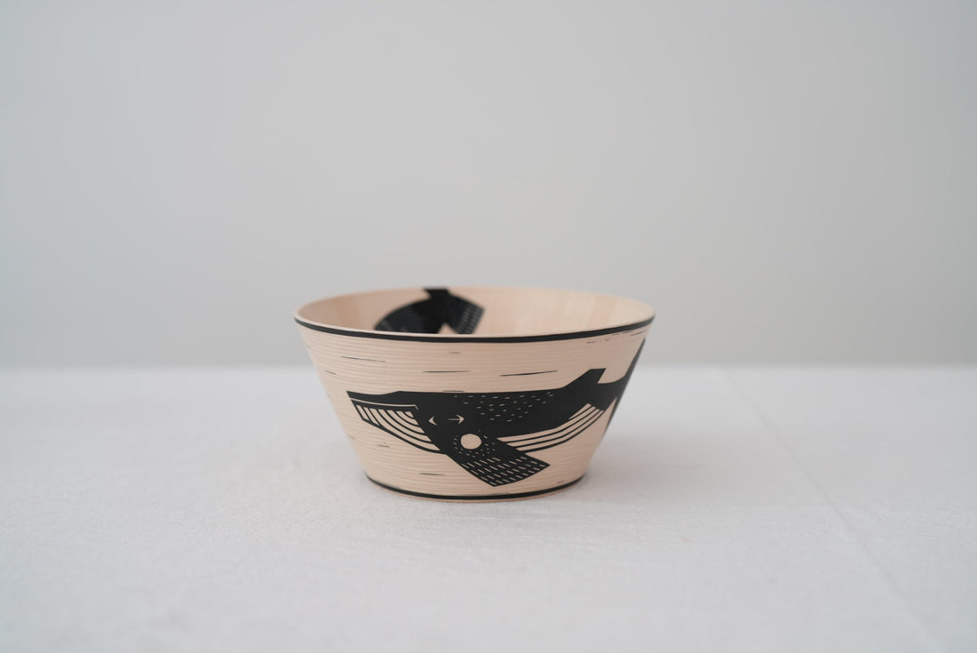 Shirogarasu Studio Humpback Whale Large Bowl