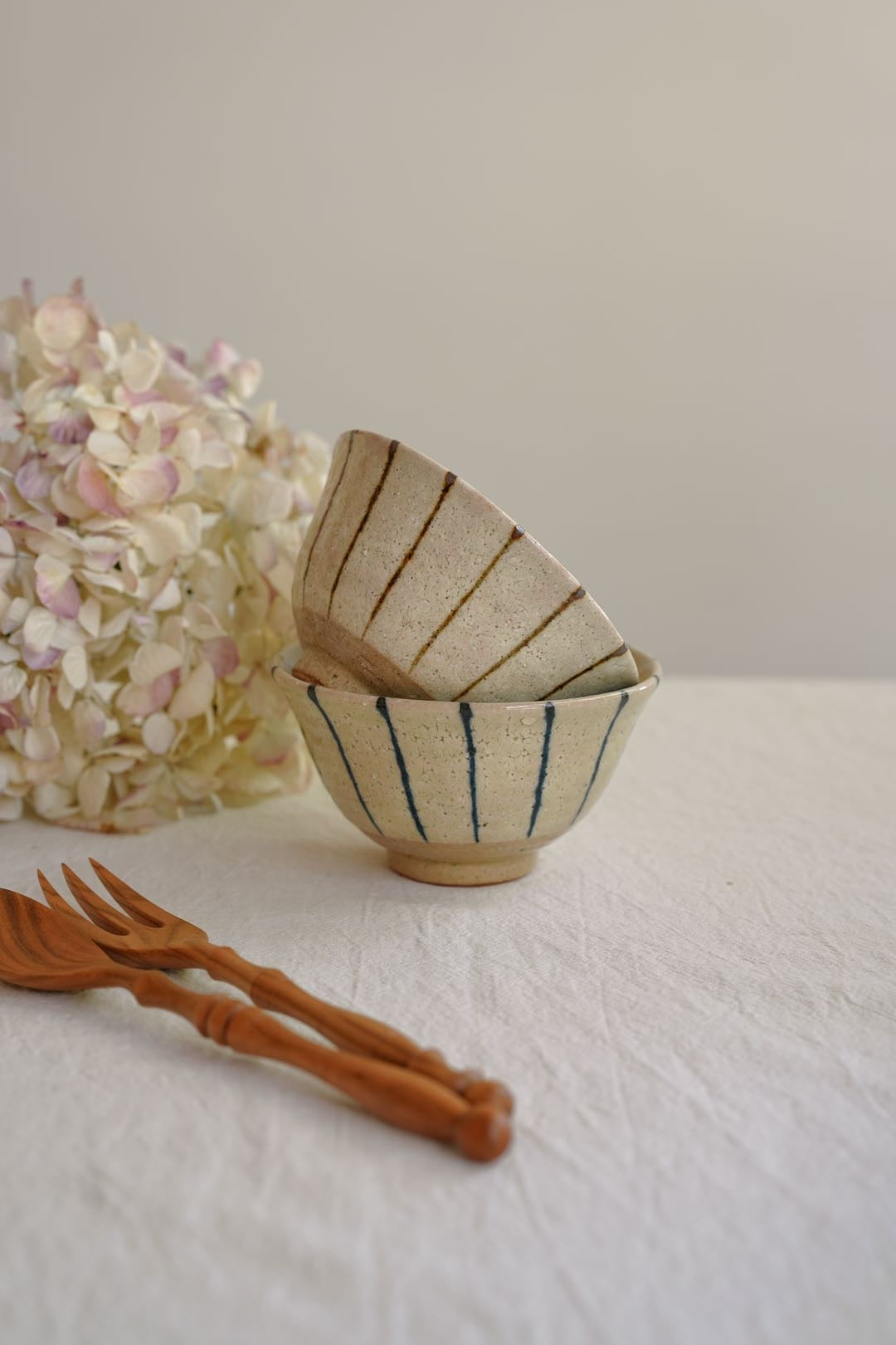 SAKUZAN Kairagi Jussou Stripe Large Rice Bowl