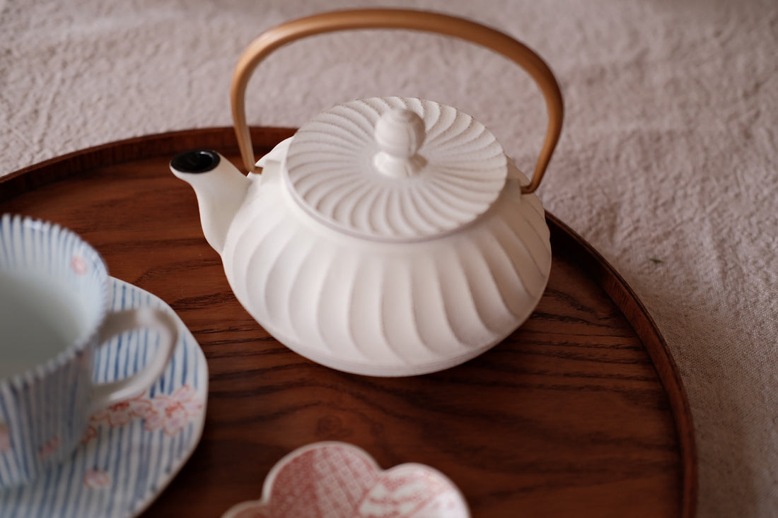 IWACHU Iron Teapot - White Gold