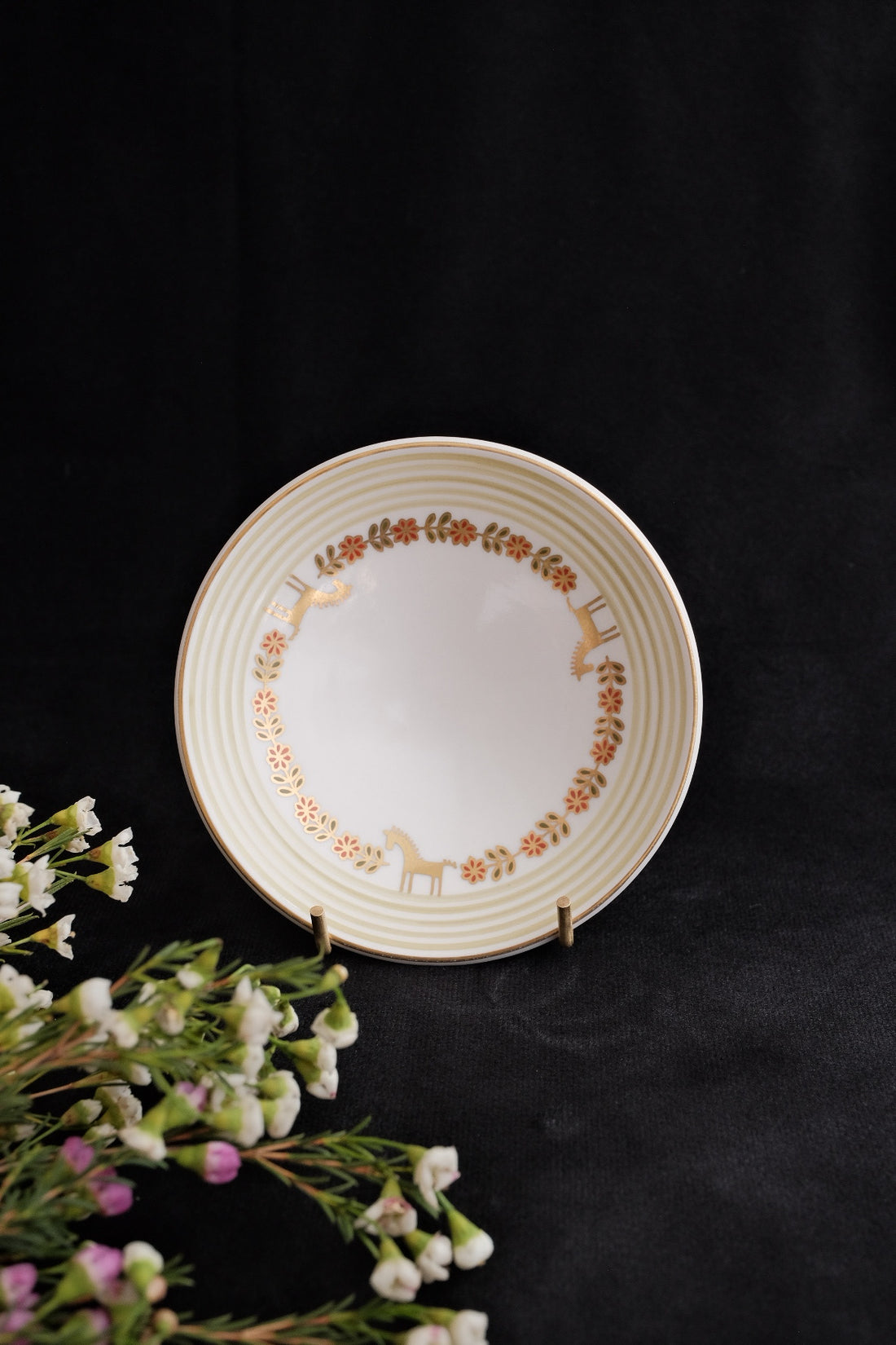 Natsumi Iino 飯野夏實 Gold Decor Small Plate - Horse NI005a