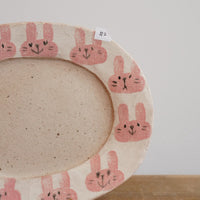 Tomotaro 岡村友太郎 - Rabbit Oval Plate #2