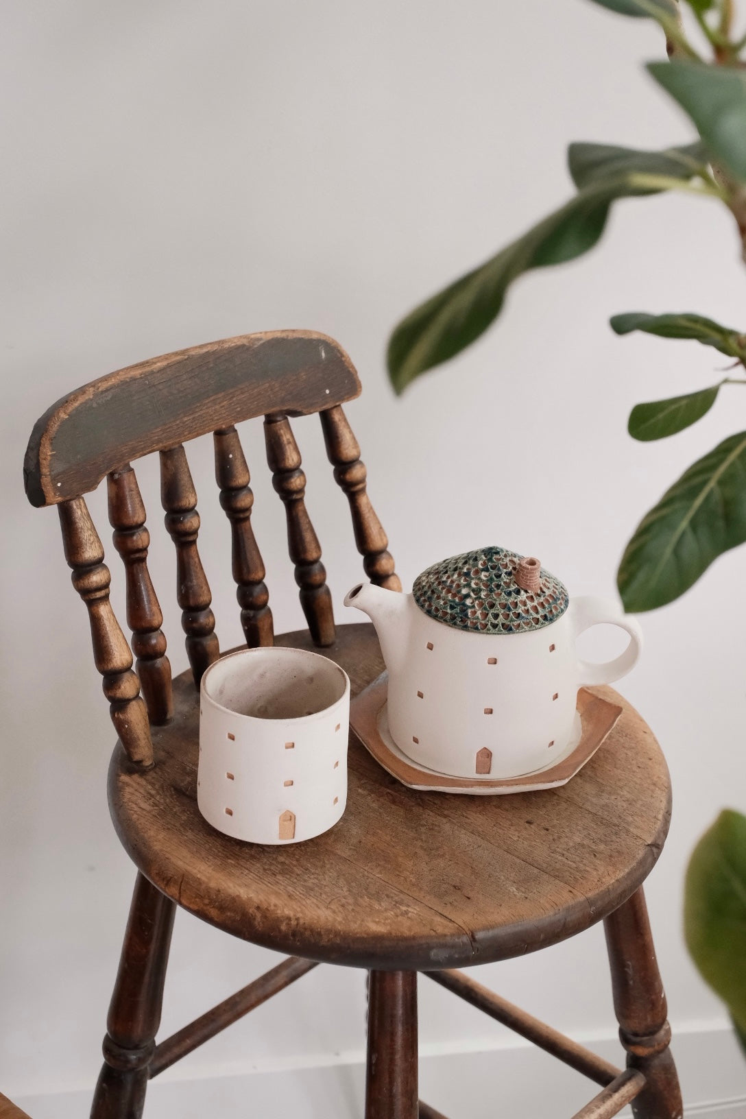 Forest Seed Pottery Ceramic Clay House Tea Pot