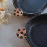 Akemi Suzuki 鈴木明美 - Dots Oval Baking Bowl - Large AS08