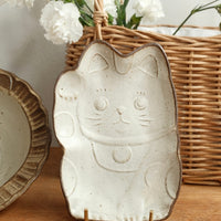 Mashiko Pottery Yoshizawa Lucky Cat Plate