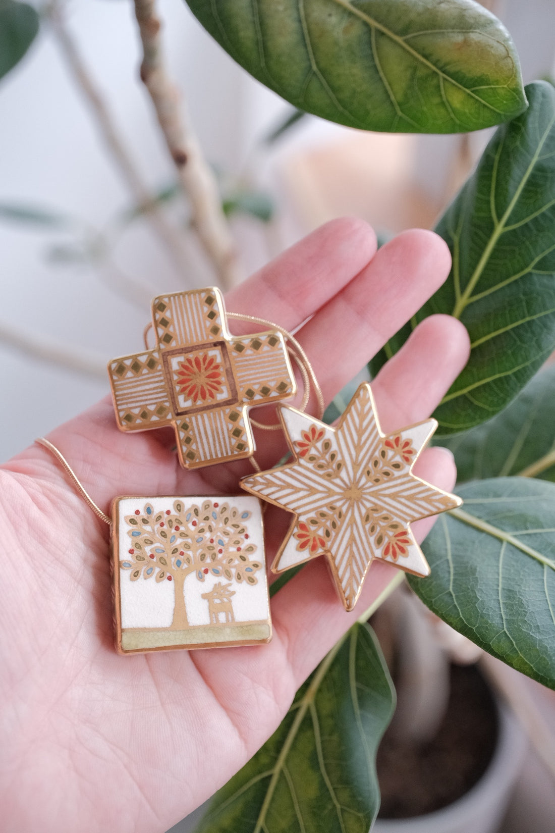 Natsumi Iino 飯野夏實 Pendant NI020