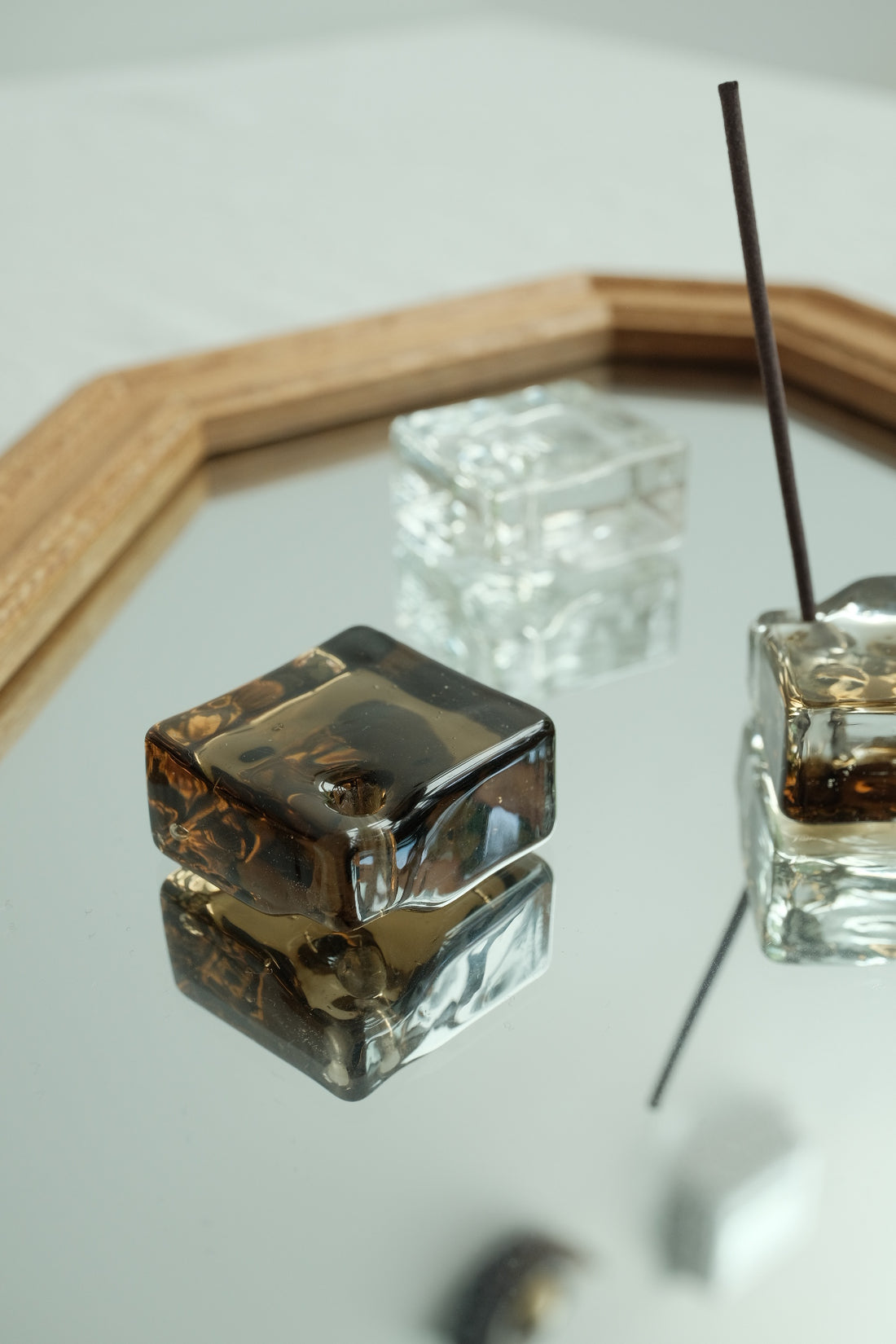 KOUSAIDO - Incense Holder Glass Stand