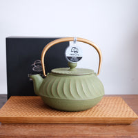 IWACHU Iron Kyusu Teapot Wave Pattern -Tsurugane