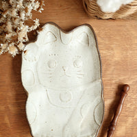 Mashiko Pottery Yoshizawa Lucky Cat Plate