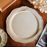 Atelier Gyuusha Large Floral Shape Round Plate