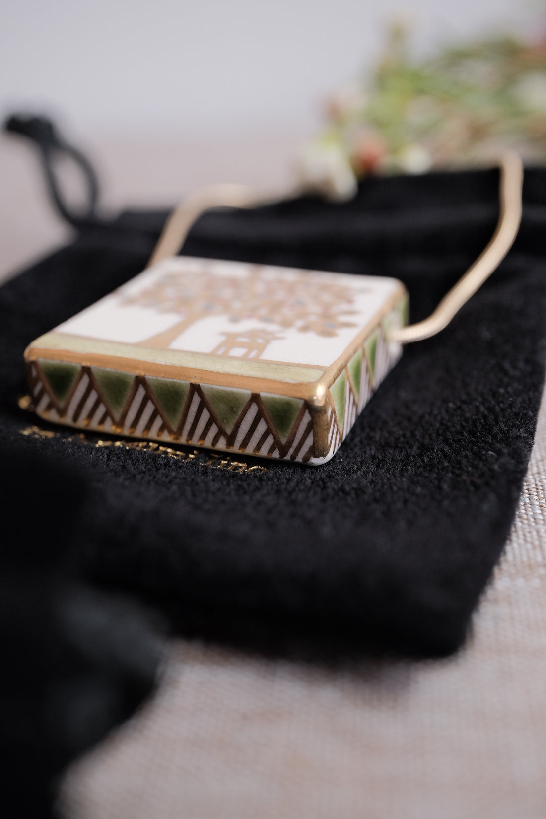 Natsumi Iino 飯野夏實 Pendant NI020