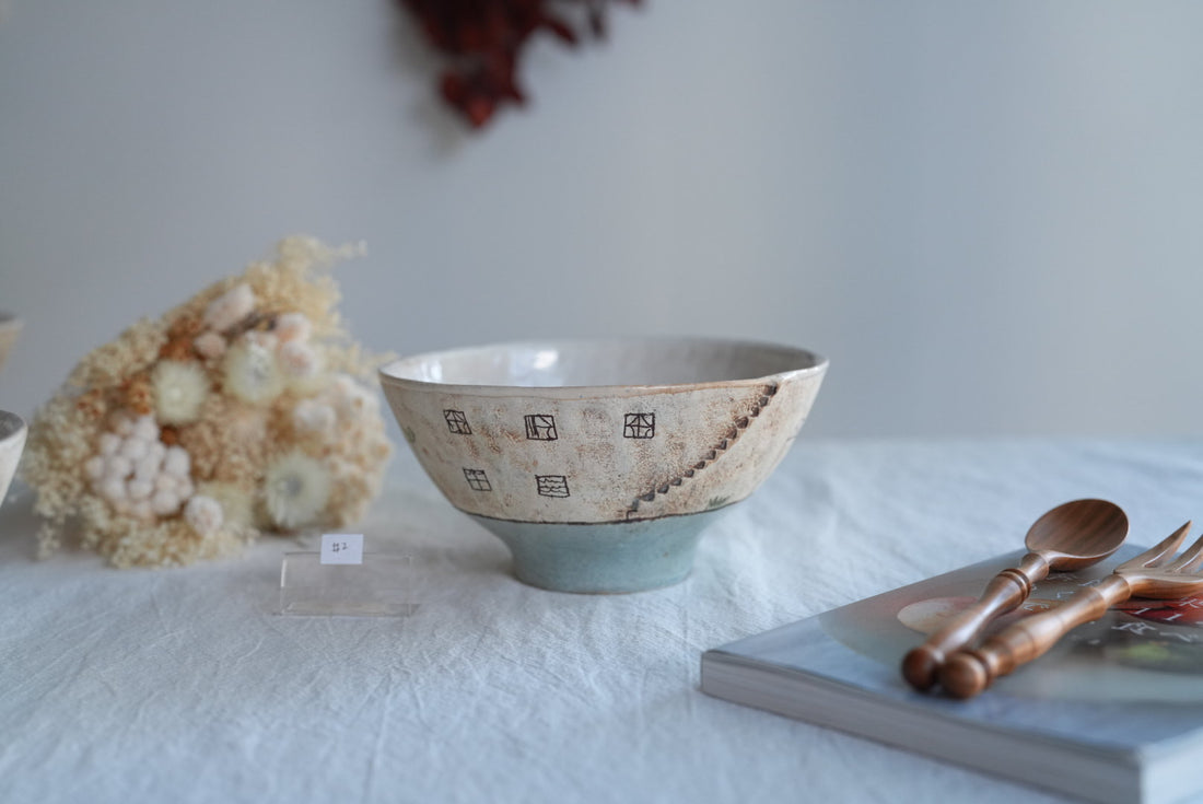 Akemi Suzuki 鈴木明美 - White Wall Collection - Ramen Bowl AS30