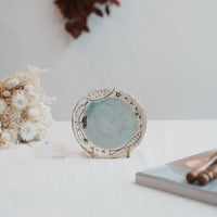 Akemi Suzuki 鈴木明美 - White Wall Plate - Small AS17