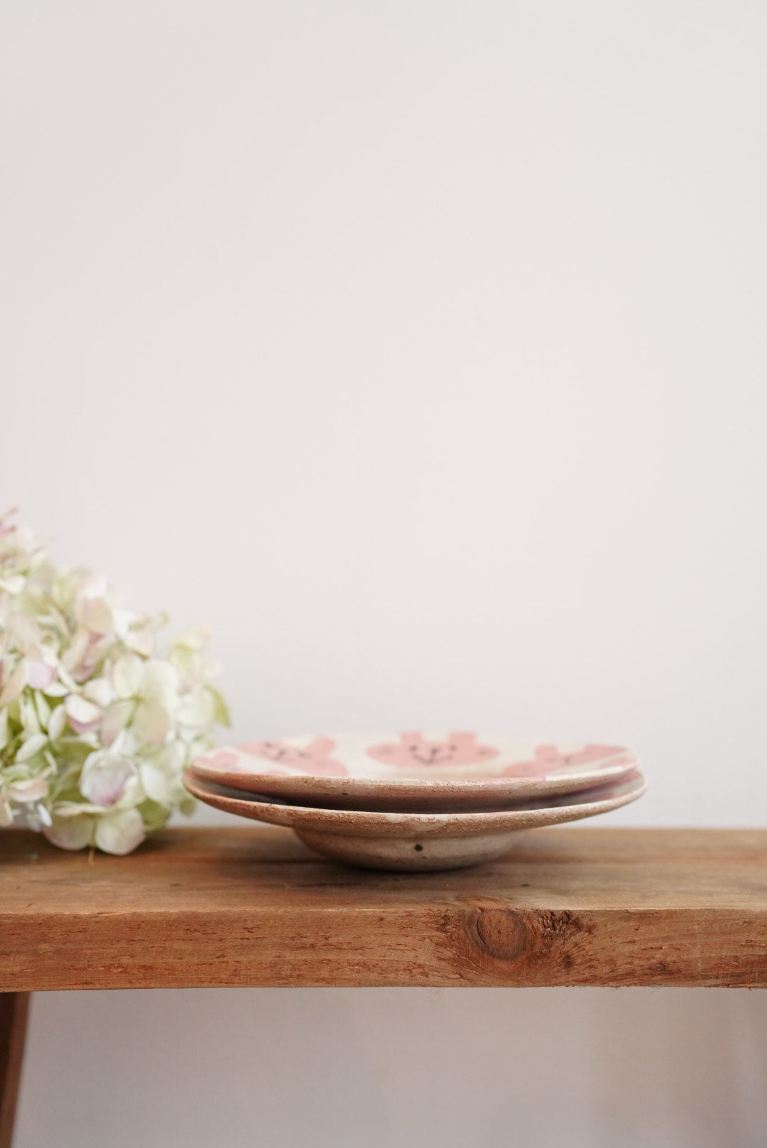 Tomotaro 岡村友太郎 - Rabbit Salad Bowl