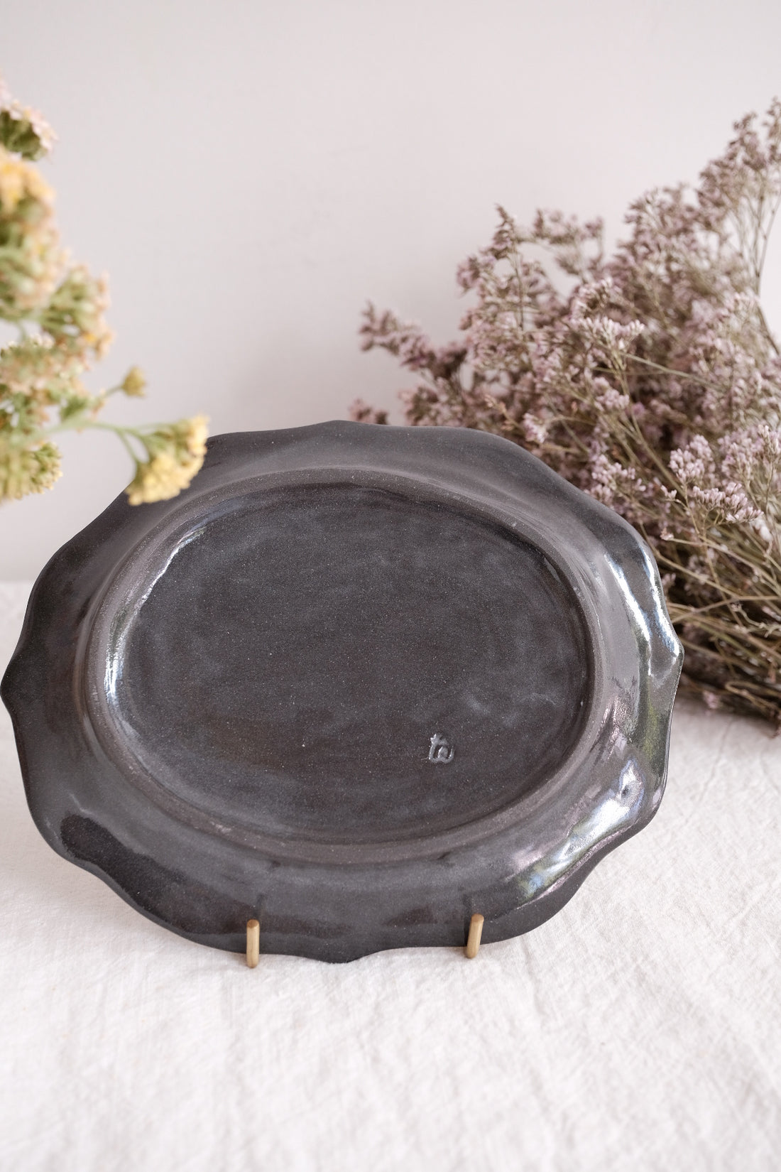 Nakagaki Tomoko Kohiki Hand Painted Flower Shaped Plate  - KP5 #3