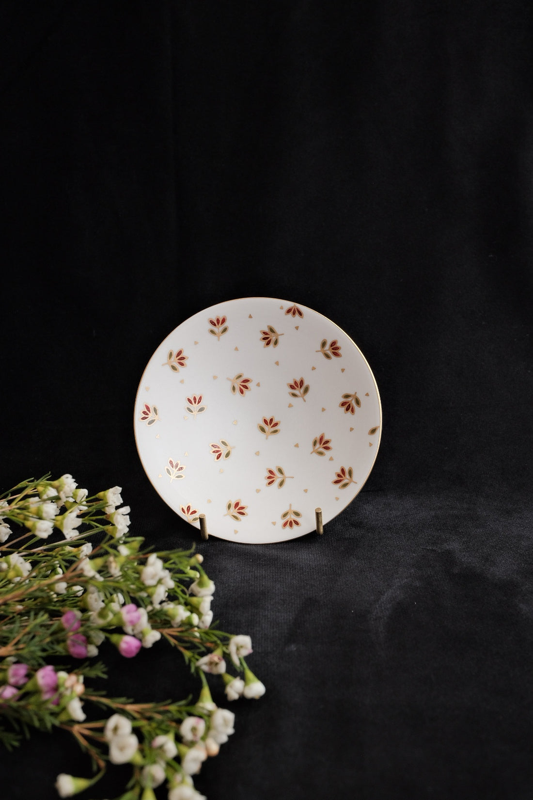 Natsumi Iino 飯野夏實 Gold Decor Small Plate - Small Flower NI002c