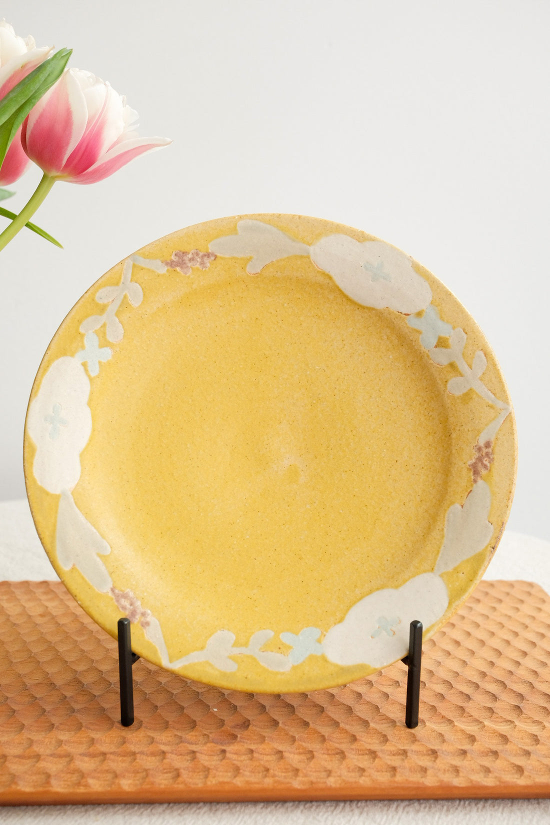 Makiko Okizawa 冲澤真纪子- Medium Saucer MA10