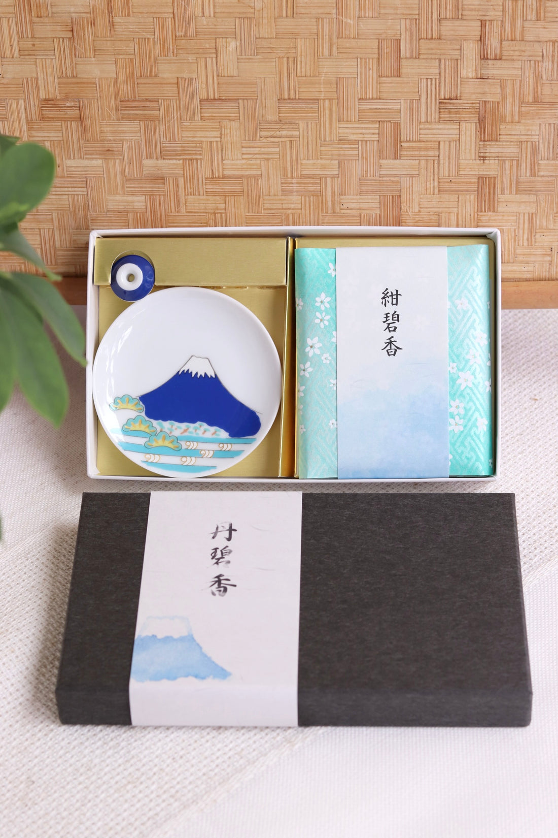 Incense Kousaido Incense Set - Tan Collection