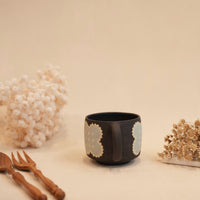 Kei Mitsumochi ミツ持啓 Flower with Black Background Mug - Blue KM65