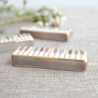 Natsumi Iino 飯野夏實 Chopstick Rest NI022