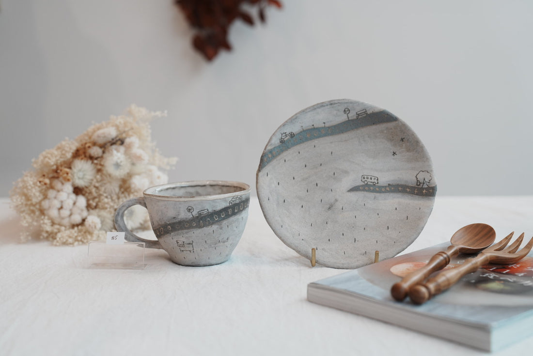 Akemi Suzuki 鈴木明美 - Road Collection Mug with Saucer AS11