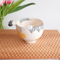 Hacorie 石丸和美 Egg Shaped Mug HC02