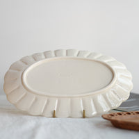 Sugar Poppo Oval Plate - Pinecone SP22