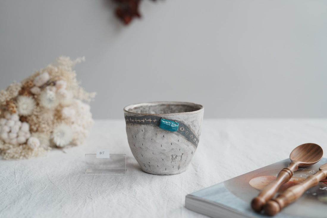 Akemi Suzuki 鈴木明美 - Road Collection Mug - Blue Car AS22