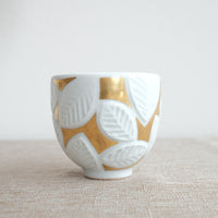 Natsumi Iino 飯野夏實 Small Sake Cup - White and Gold NI021