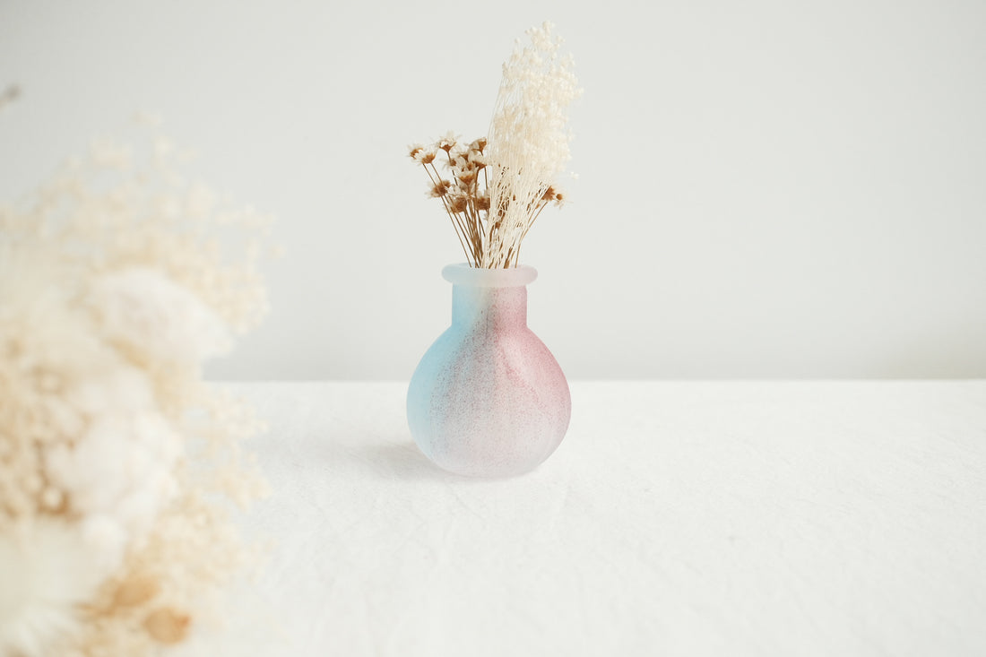 Aika x Iwasawa Glass Handmade Mini Flower Vase