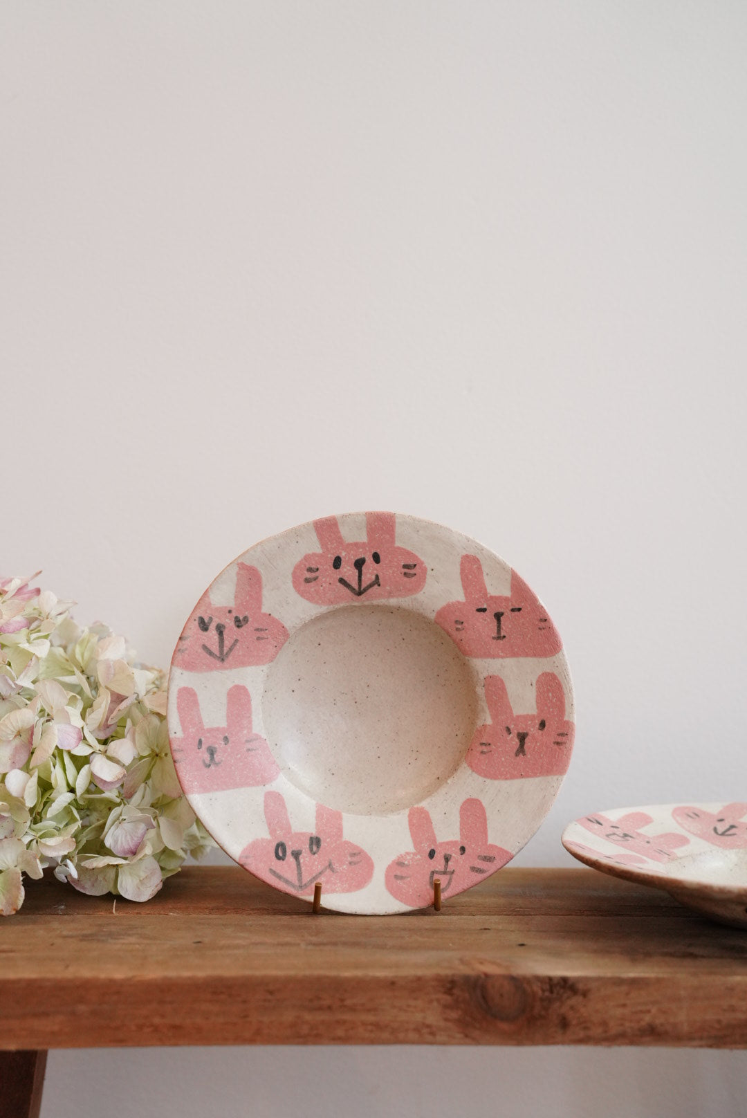 Tomotaro 岡村友太郎 - Rabbit Salad Bowl