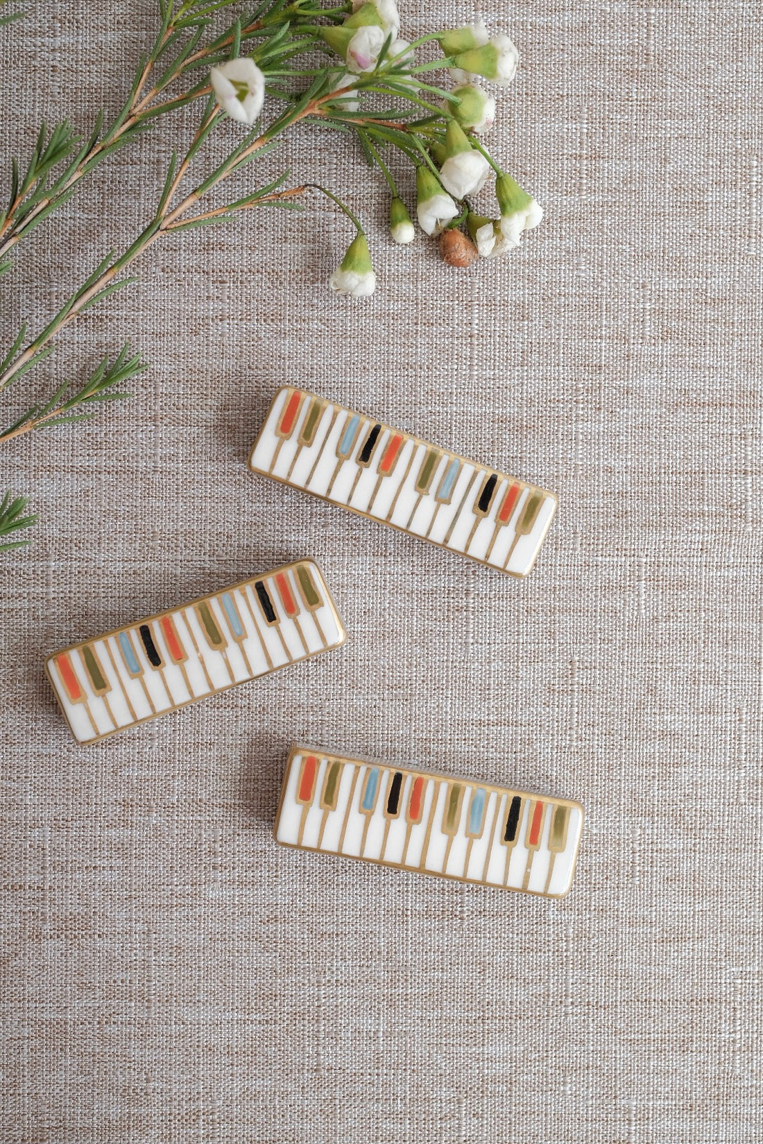 Natsumi Iino 飯野夏實 Chopstick Rest NI022