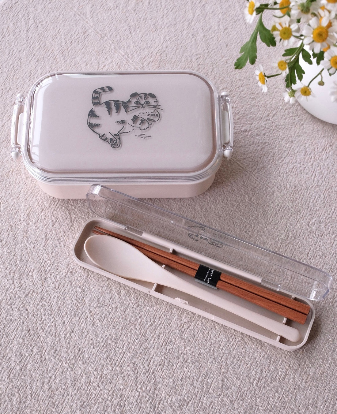 ChacoChaco Chopsticks and Spoon Set