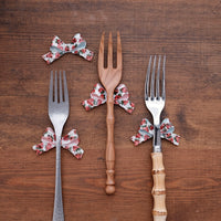 Asako Yamaguchi 山口麻子 Ribbon Chopstick Rest AI29