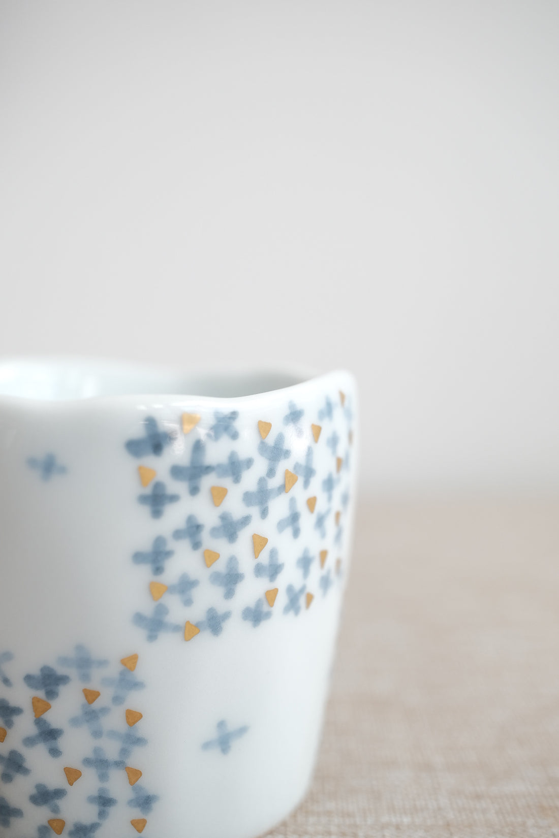 Natsumi Iino 飯野夏實 Small Sake Cup NI009