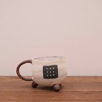 Emishi Kobo 池田匡優&美弥子 - Mug with Stand EK15