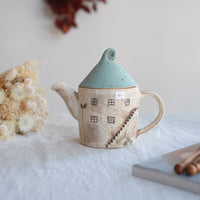Akemi Suzuki 鈴木明美 - White Wall Collection Teapot AS24