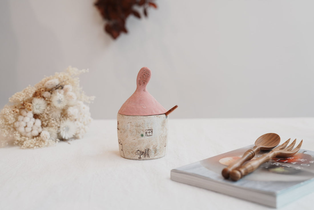 Akemi Suzuki 鈴木明美 - Pink Salt/Sugar Jar AS01b