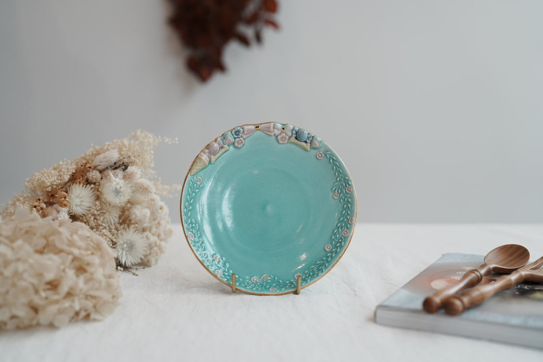 Kimiko Yamamoto 山本貴美子 - 14.5cm Round Plate KY05