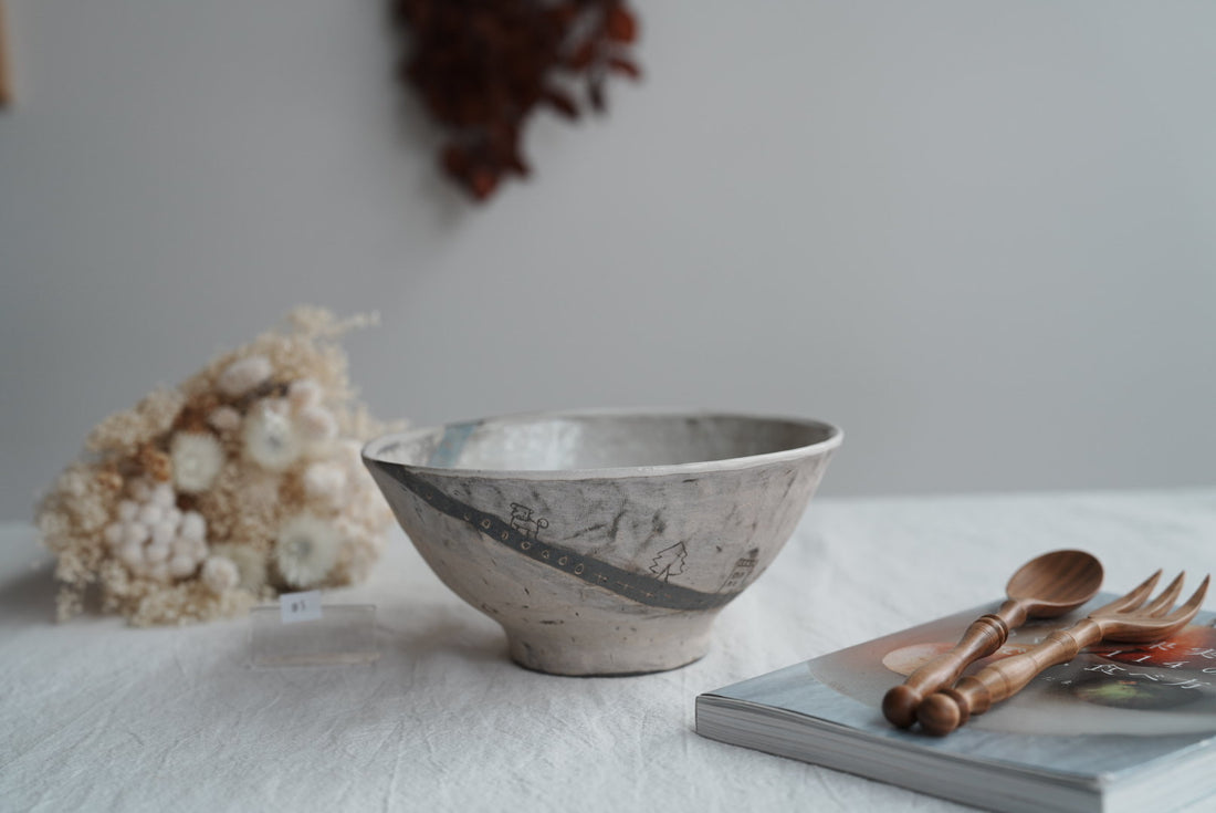 Akemi Suzuki 鈴木明美 - Red Car Ramen Bowl - 18cm AS14a