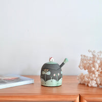 Akemi Nakamura 中村明美 Sugar Pot with Spoon AN31
