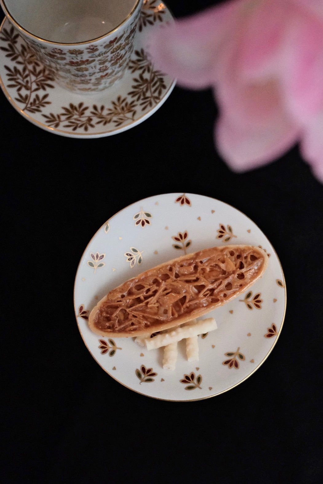 Natsumi Iino 飯野夏實 Gold Decor Small Plate - Small Flower NI002c