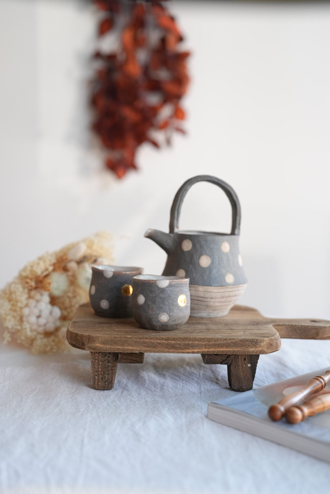 Akemi Suzuki 鈴木明美 - White Dot Collection - Jug AS31