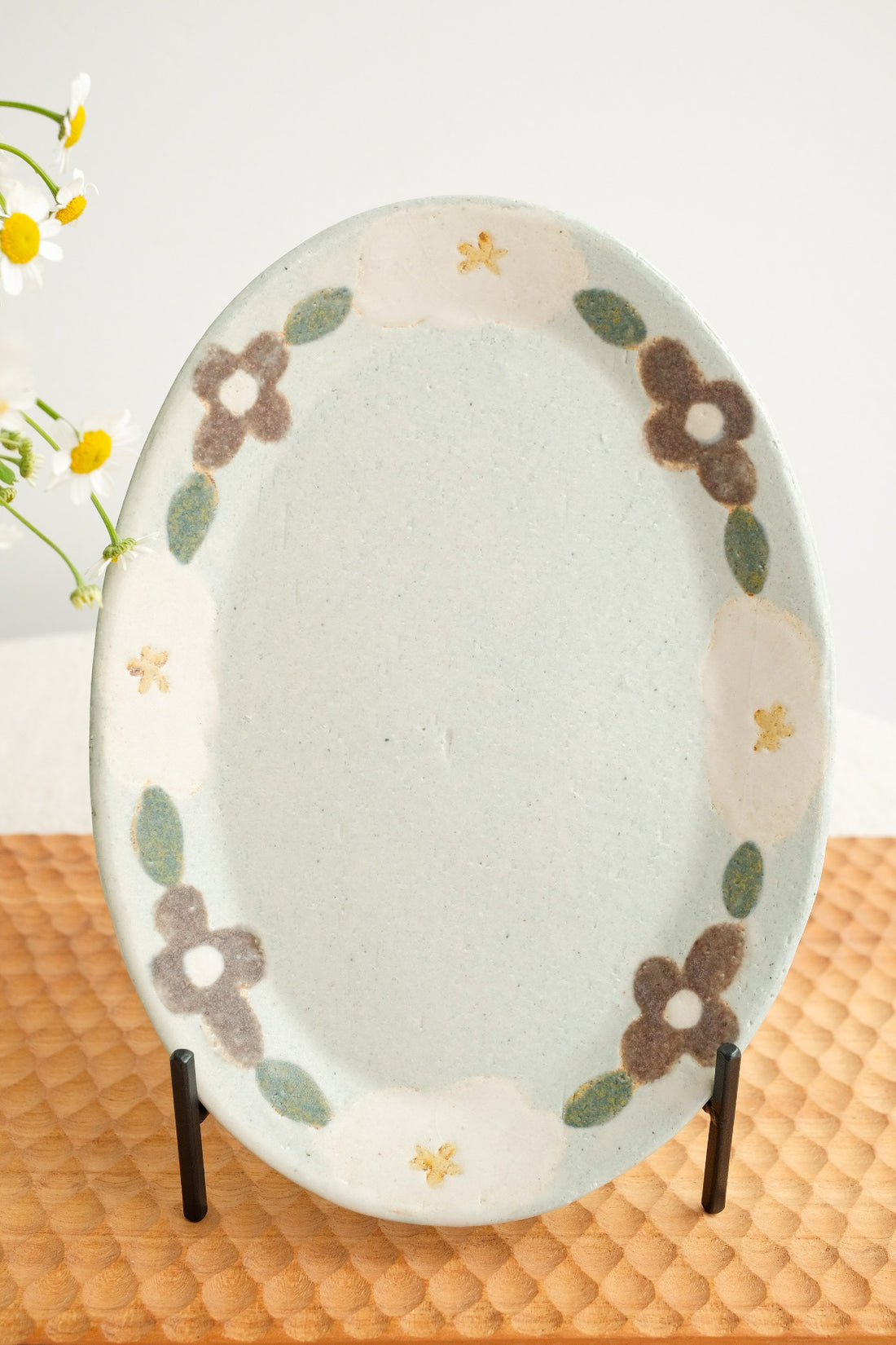 Makiko Okizawa 冲澤真纪子- Medium Oval Plate MA12