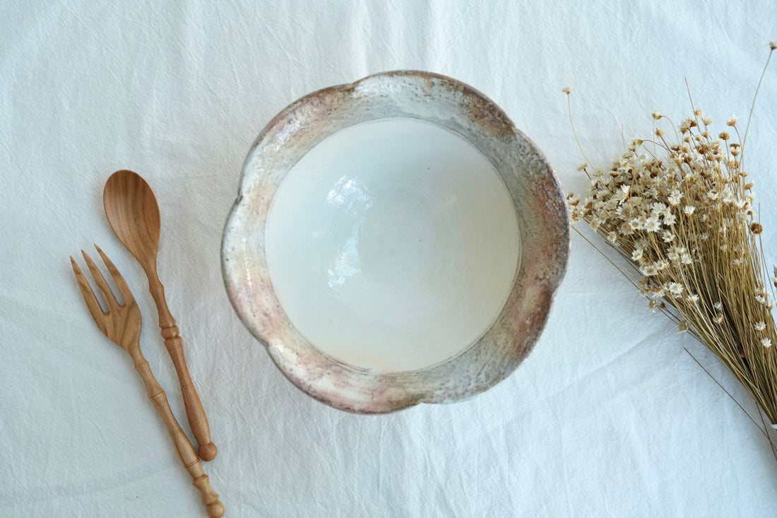 Hirokazu Furutani 古谷浩一 - 21cm Flower-shaped Bowl HF16