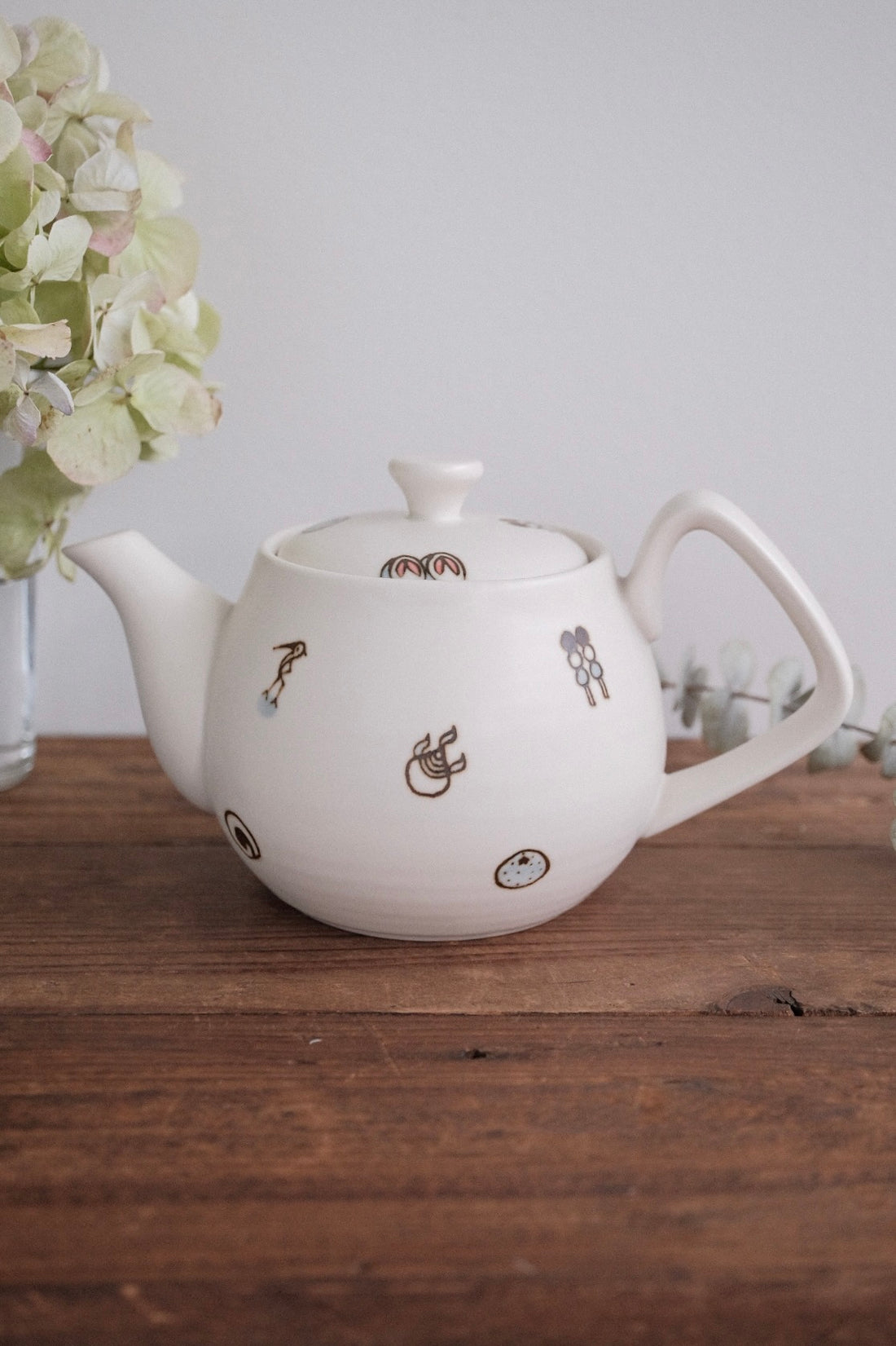 Tobe-ware Mochi Collection Teapot & Teacup