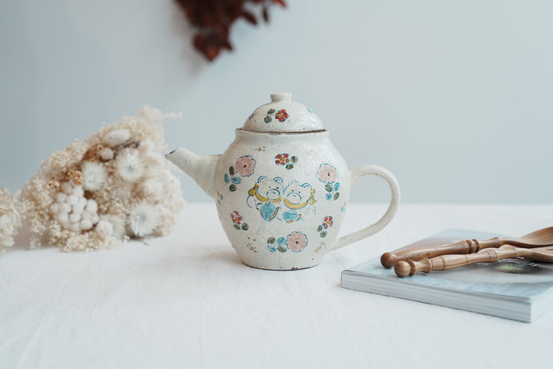 TATA Pottery Studio 田中大輝 & 田边桂- Slip Teapot TP20 #2